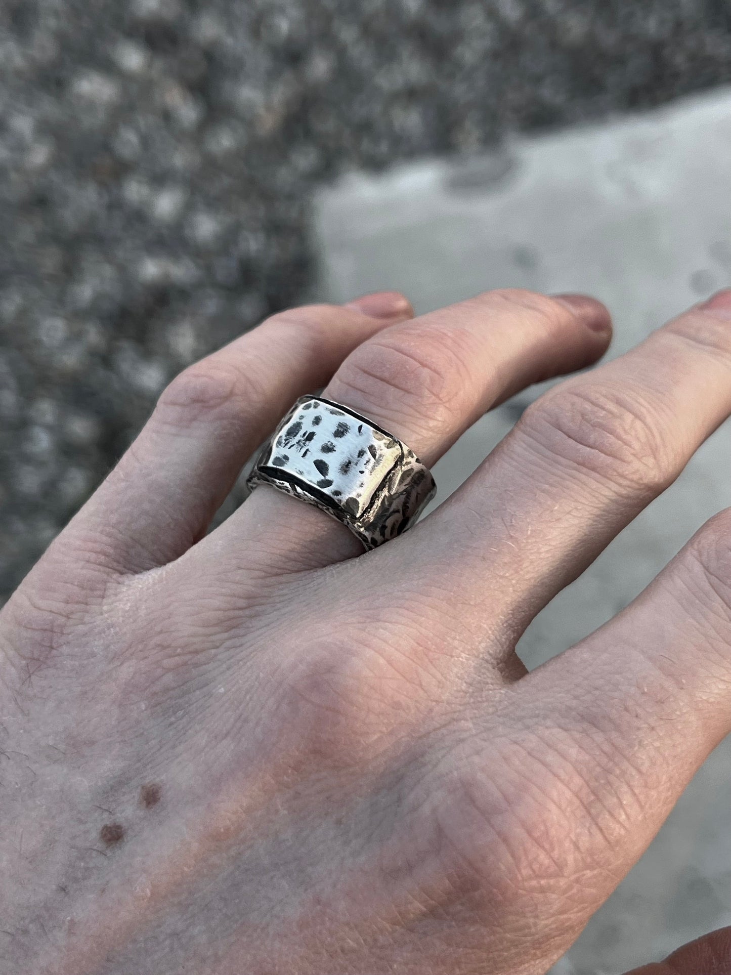 Unqique silver ring with hammered finish, bold and sculptural, handmade by 2819 Jewelry
