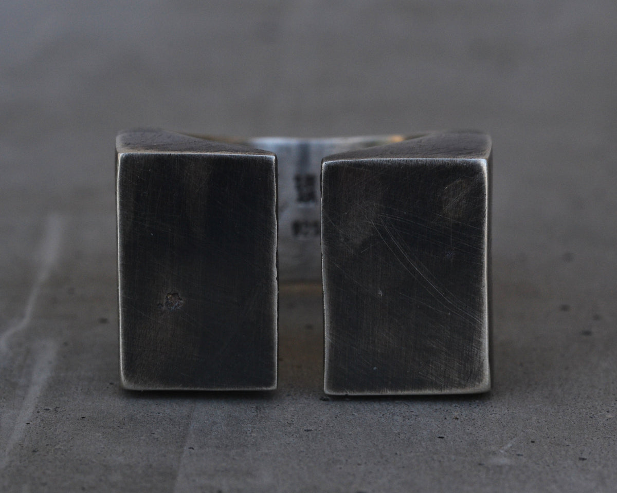 SEVERANCE RING