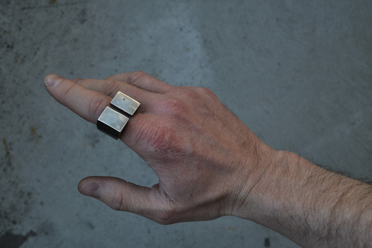 SEVERANCE RING