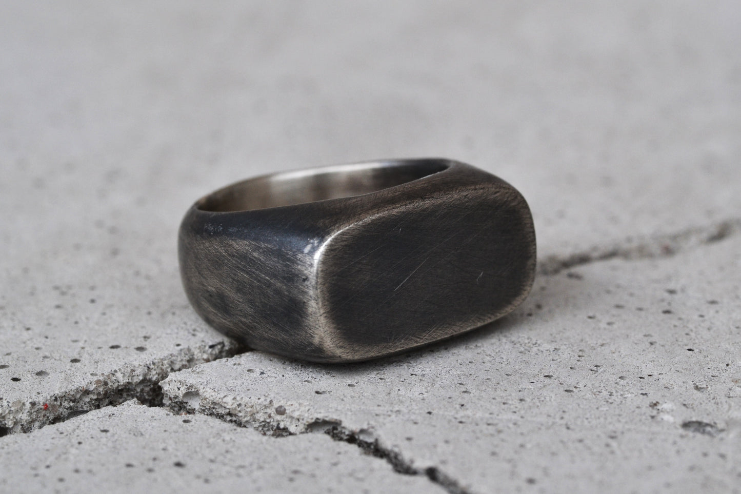 SIGNET II [DARK]