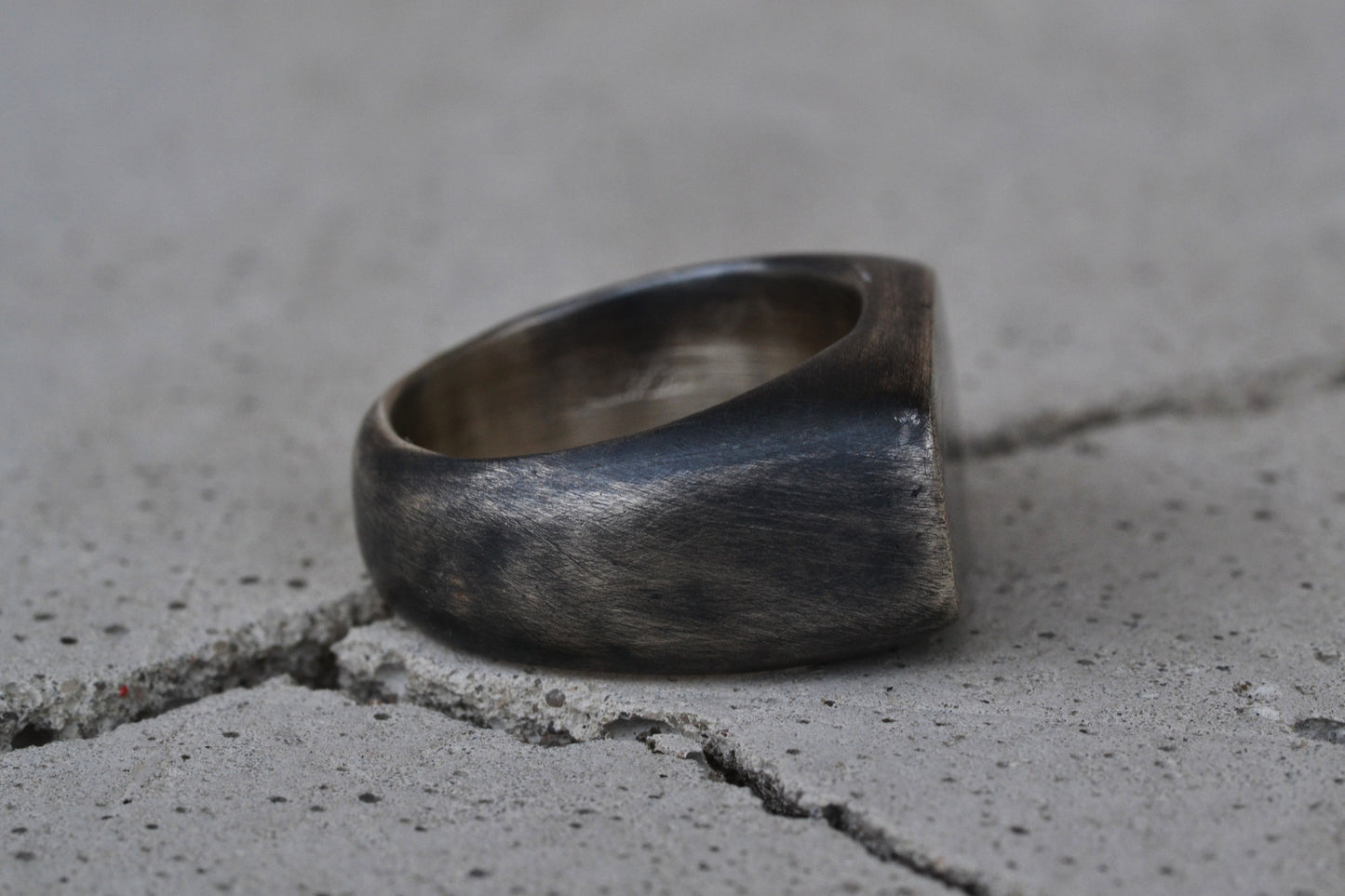 SIGNET II [DARK]