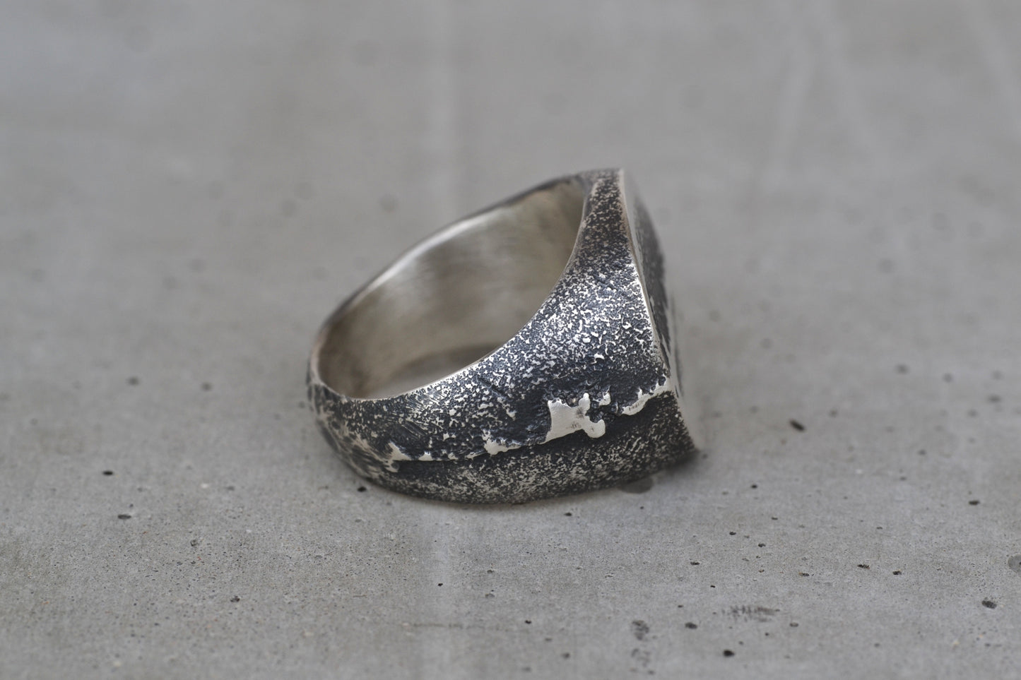 SIGNET III