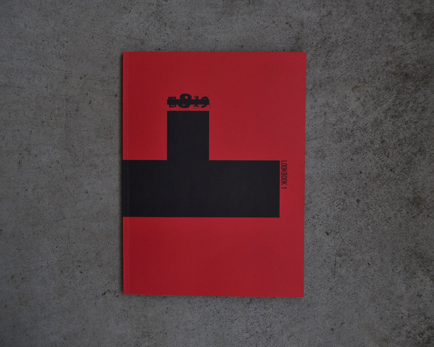 LOOKBOOK 1 (LIMITED EDITION)