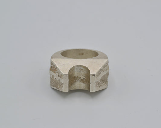 Massive, hand-forged silver ring, brutalist aesthetics and contemporary design